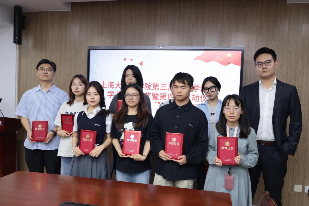 5A3F7D21236FBB3070BB7D7F68F_69013F22_1E200 5A3F7D21236FBB3070BB7D7F68F_69013F22_1E200