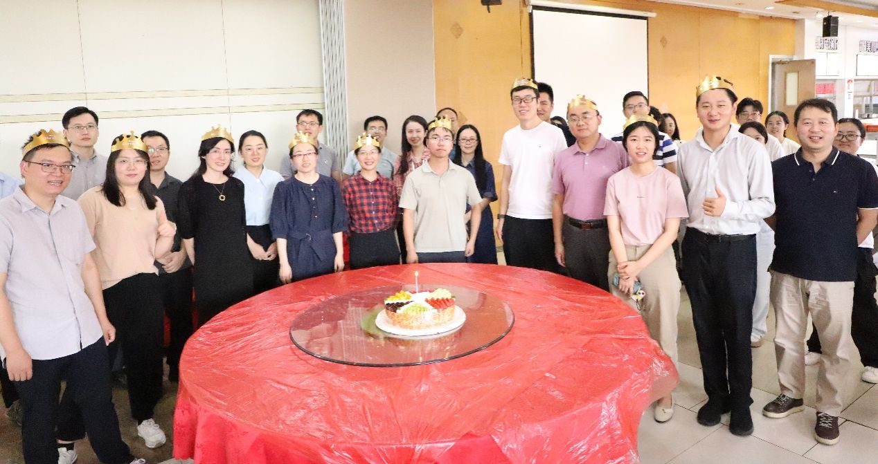 CE96A1C7C990CE6671CC80B9BDF_3A64FFCD_23260 CE96A1C7C990CE6671CC80B9BDF_3A64FFCD_23260