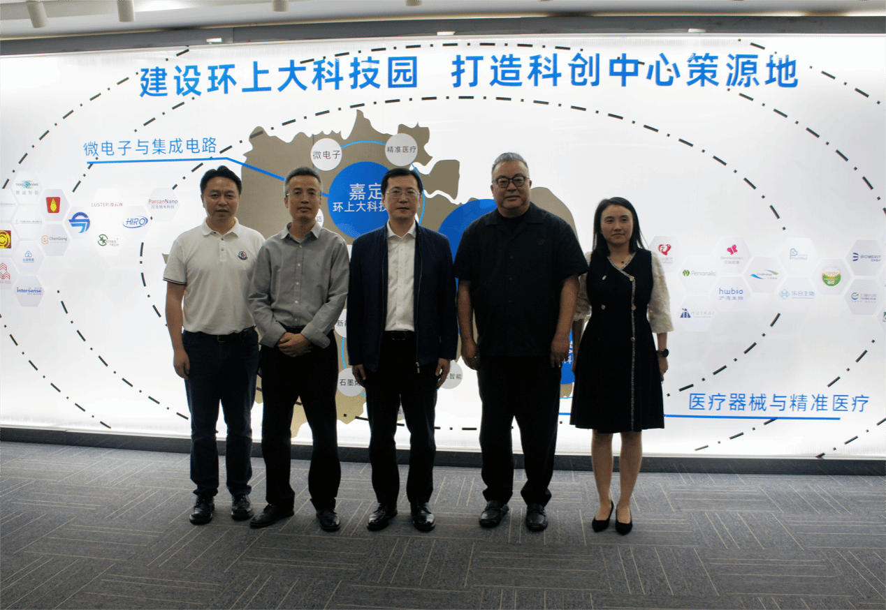 240AD435E7A22A72EF7D36826B0_6D4F5103_69296