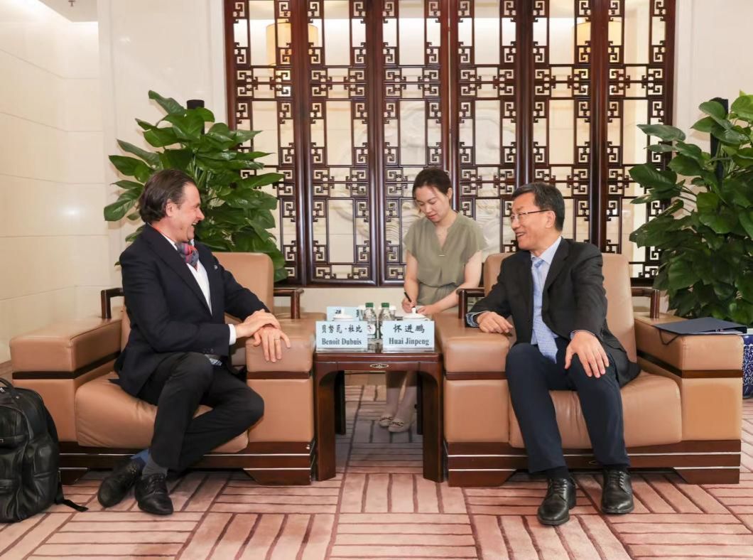 0F81018CBB4D09FB91F2E9E62CA_D51B301D_22A88 0F81018CBB4D09FB91F2E9E62CA_D51B301D_22A88