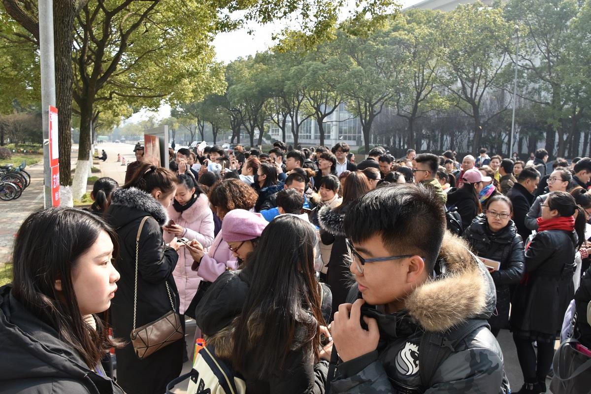 FEA0D1F80EA4F41C8AC9286D6D8_260008A5_34EB2.jpg?e=