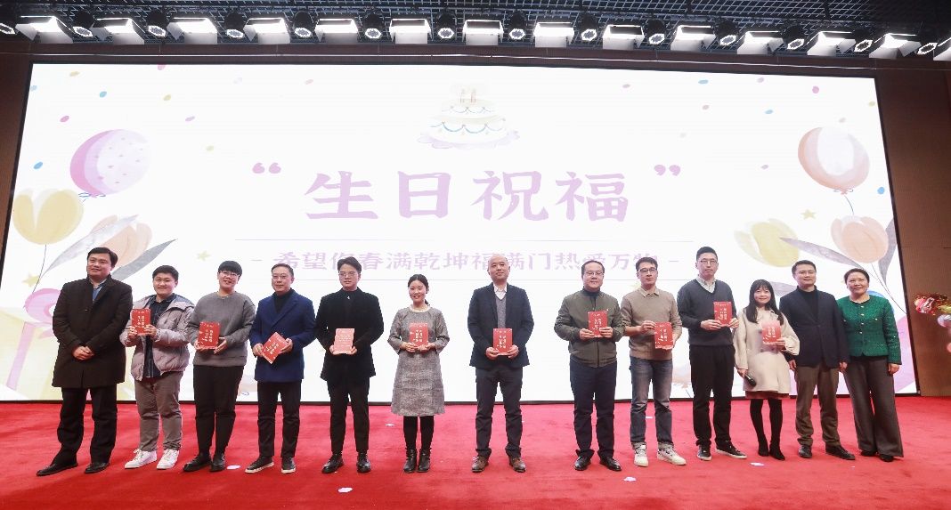 9B915199C971677B389C2A92703_8CF6A506_1B1C8 9B915199C971677B389C2A92703_8CF6A506_1B1C8