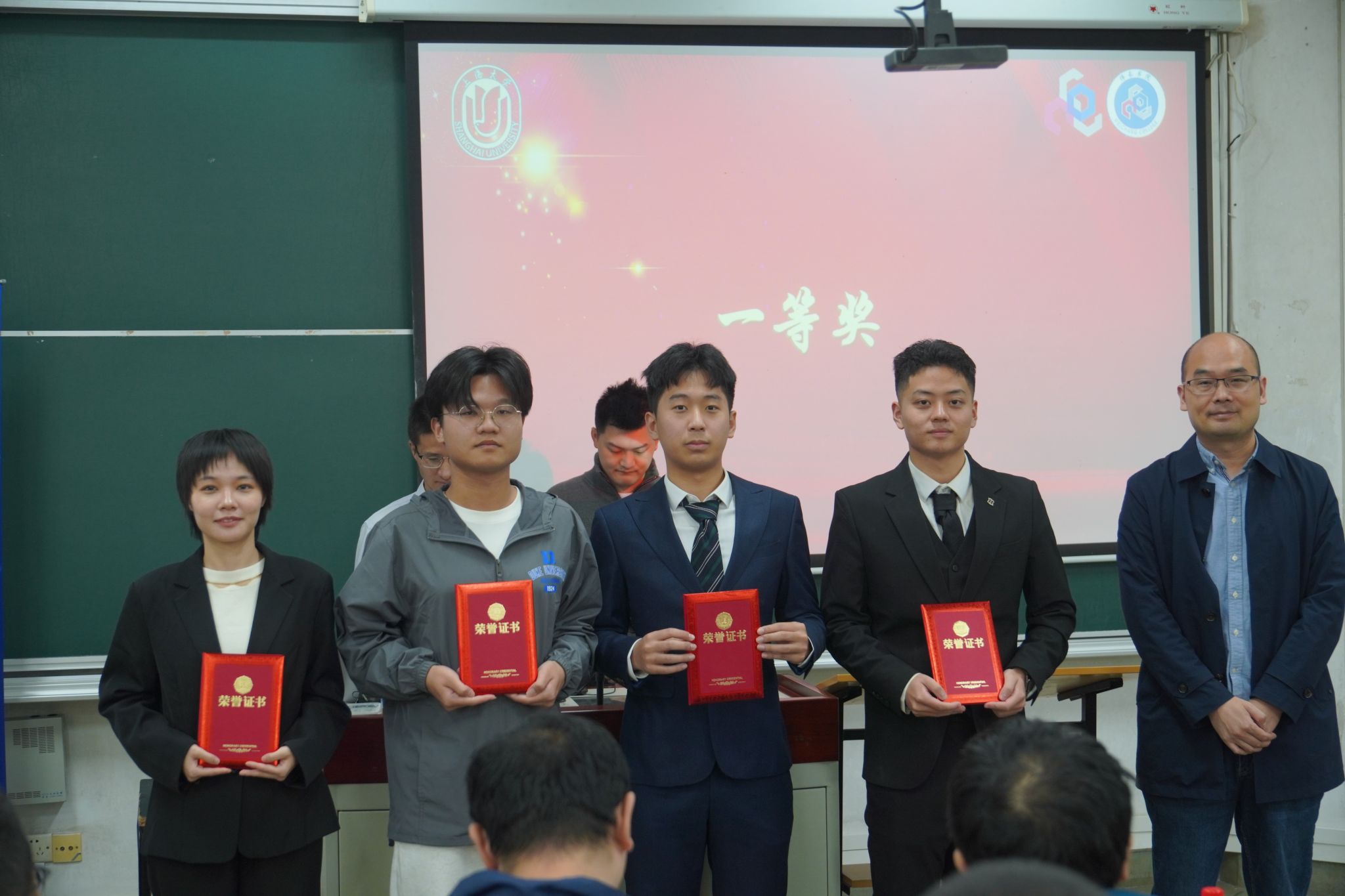 E6A6336ACD6530F5CB51EE3E5C0_1B2819D3_33658