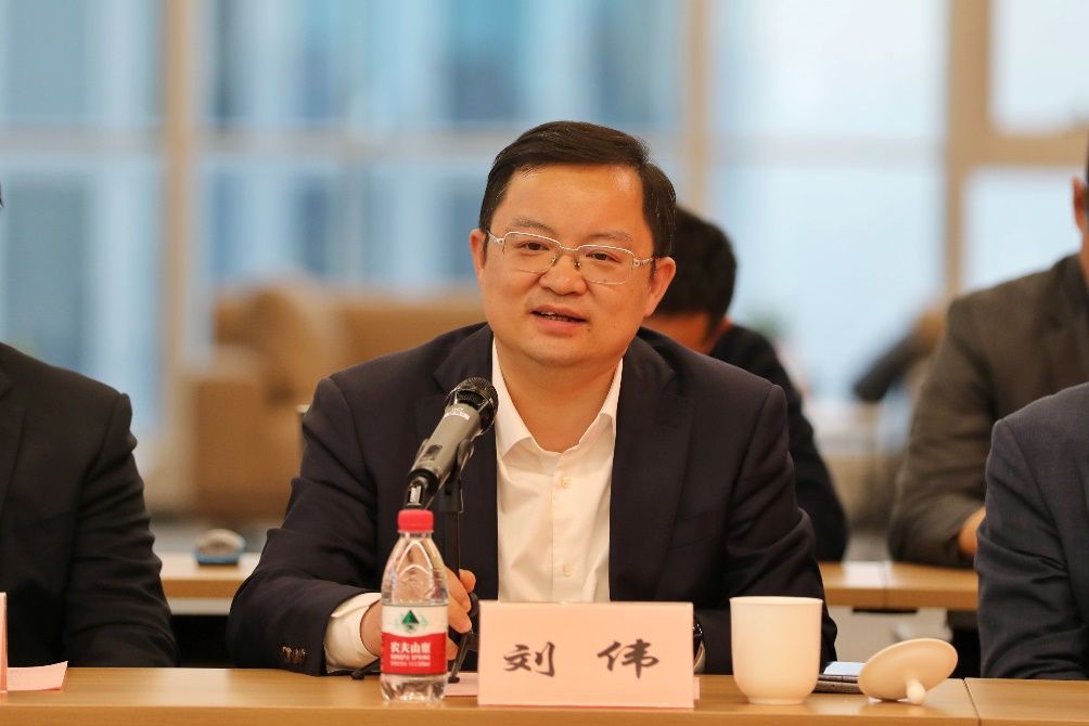 B6AD3A5C548326385B41C446D8E_9F77004D_100B4