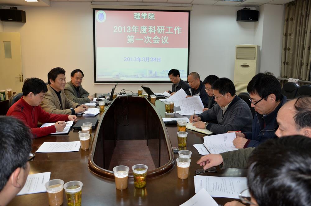 BF61B9CF8CB0748BE9FB56D3EE4_7900EDEF_14420.jpg?e= BF61B9CF8CB0748BE9FB56D3EE4_7900EDEF_14420.jpg?e=