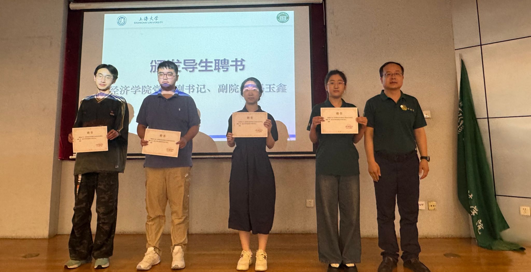 4ADE3C199F171CE35803D0BB8C2_6EBDCF17_3AF6D