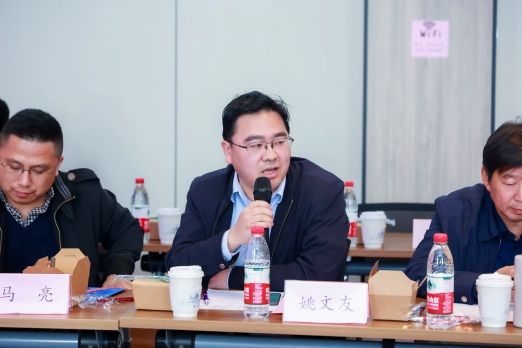 AC27DAAE2B90E8CBB1696F5E696_C70A27E4_7235