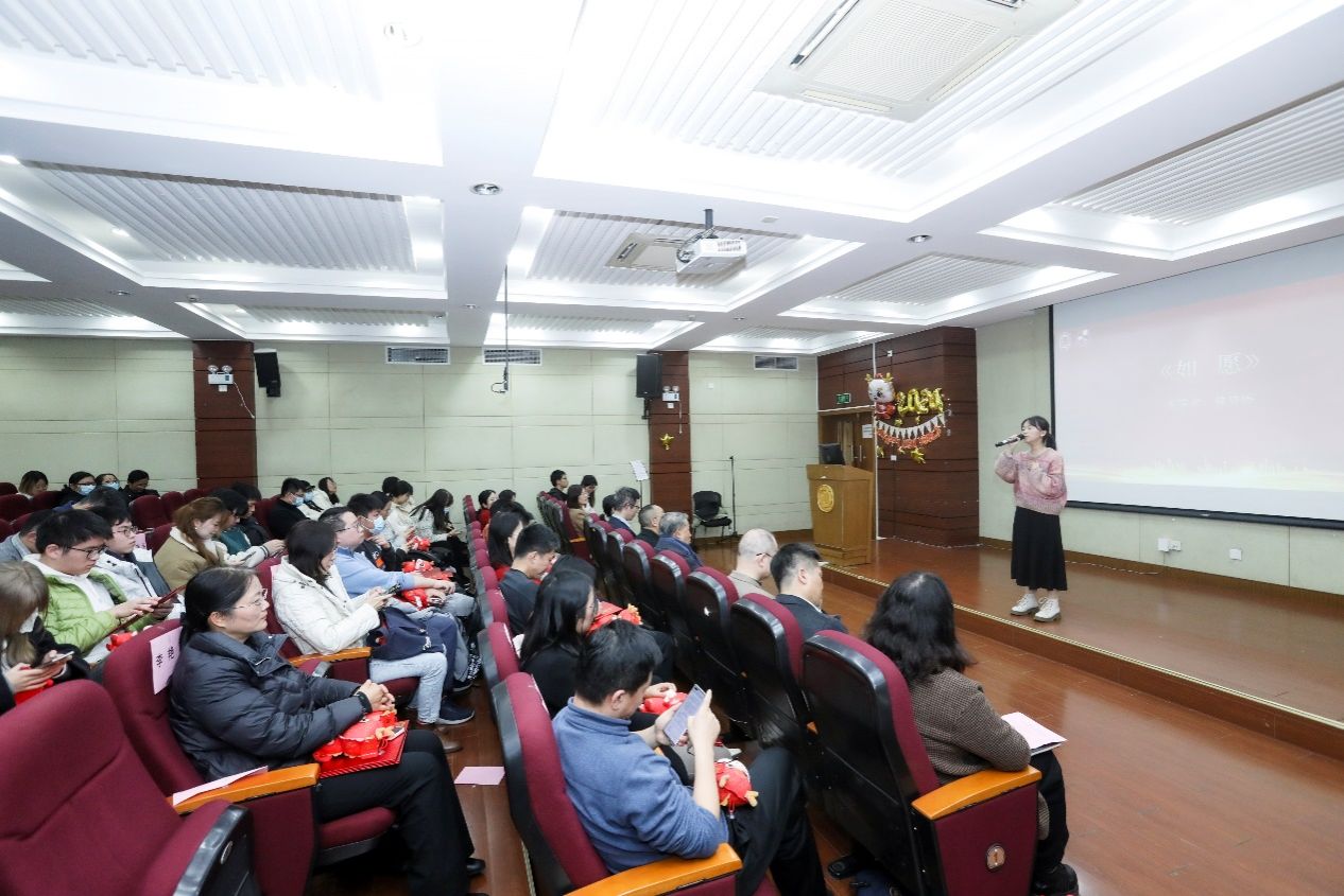 34B69CC0E7CD8381BB5DB892588_494BDE00_26BC4