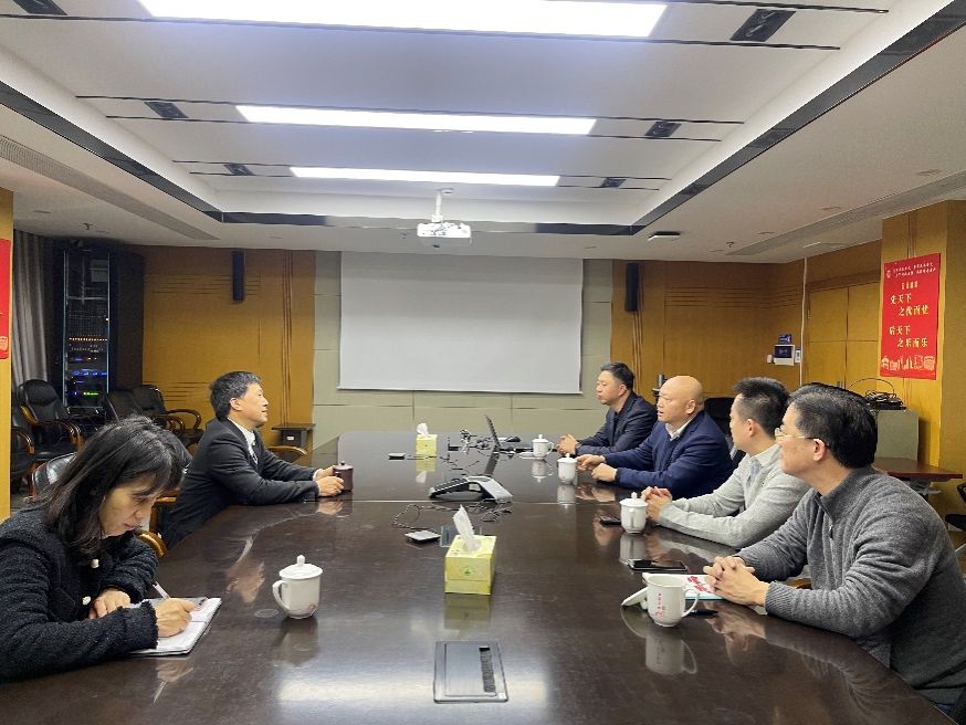 7E792D2C3883592046B84D67A60_FE83D60E_195BE 7E792D2C3883592046B84D67A60_FE83D60E_195BE