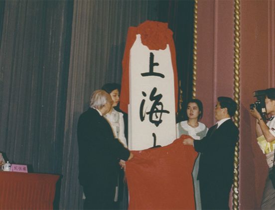 6AA8D1BBBA81181C8B61A570F68_085DD6CB_6D5B.jpg?e=