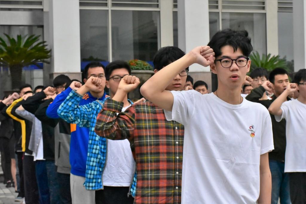 BAB18F065A102BBA56E52E44C9C_89BCE154_16308.jpg?e= Ê×Ò³- б¦GG¼¯ÍÅ´´ÔìÊÂҵƽ̨