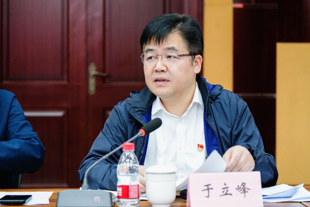 F3B4F4A1BF4F2CF52C5F5B930C5_19626F17_1C4ED