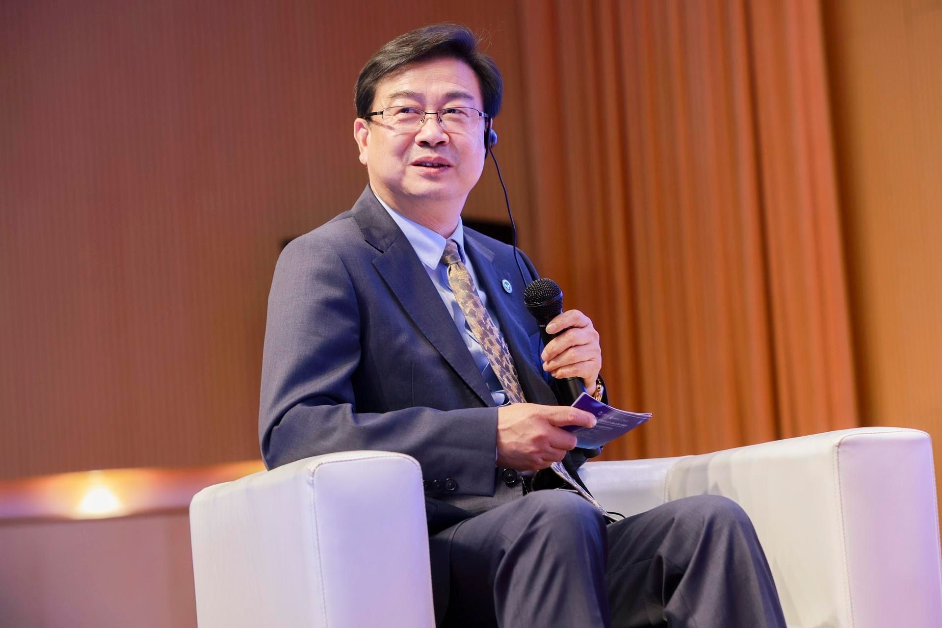 Áõ±ó.jpg Áõ±ó.jpg