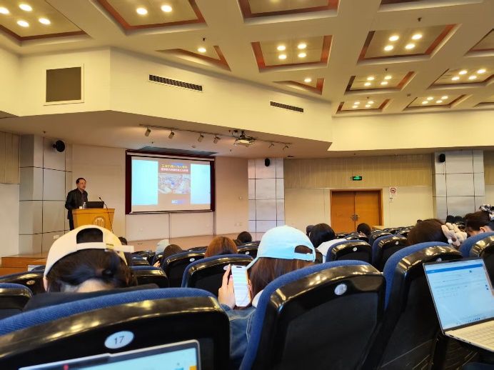 2226B81A2DC561F61756E83AB97_37D30B74_EF9D 2226B81A2DC561F61756E83AB97_37D30B74_EF9D