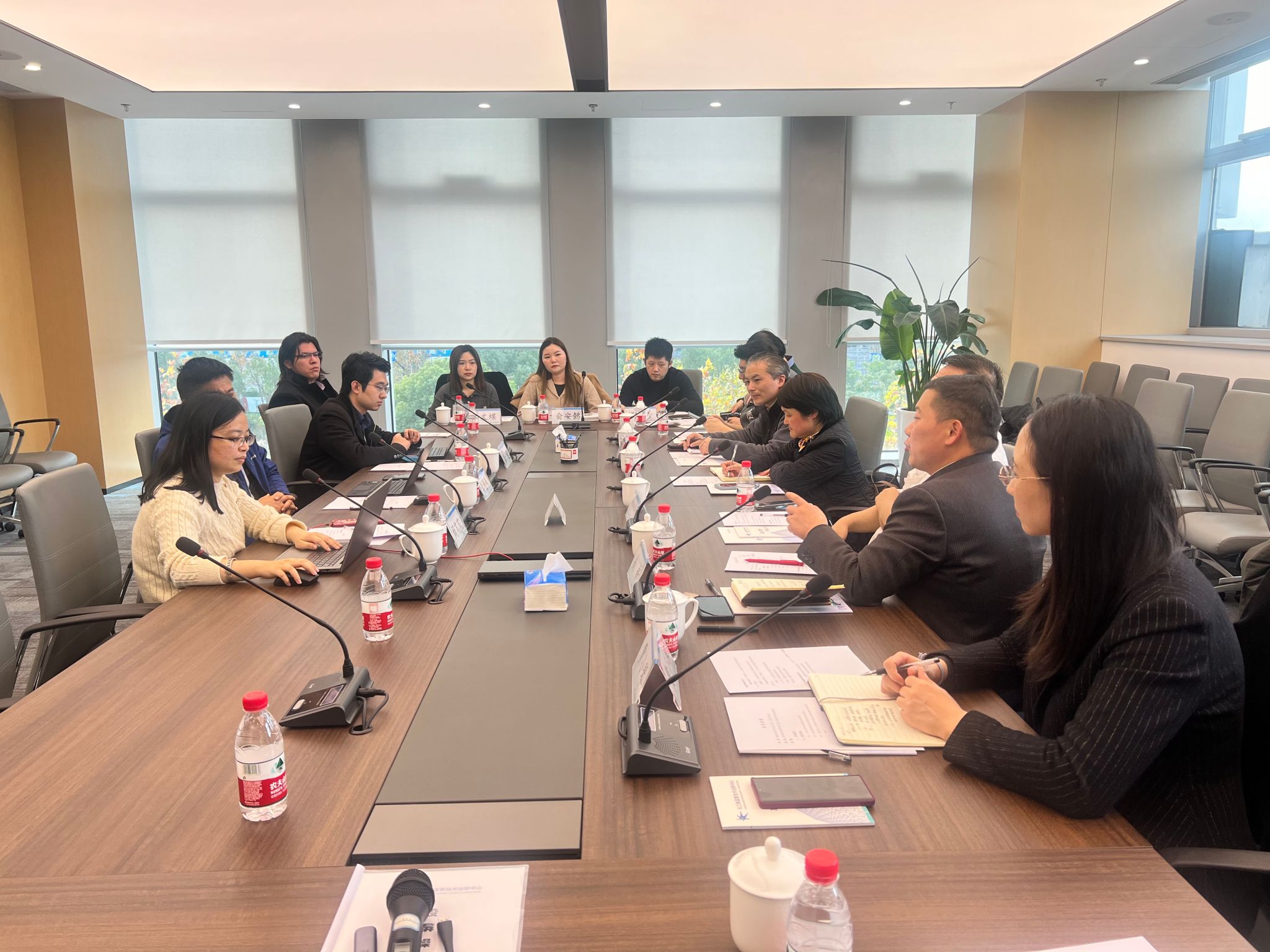 ³¤Èý½Ç4.jpg ³¤Èý½Ç4.jpg