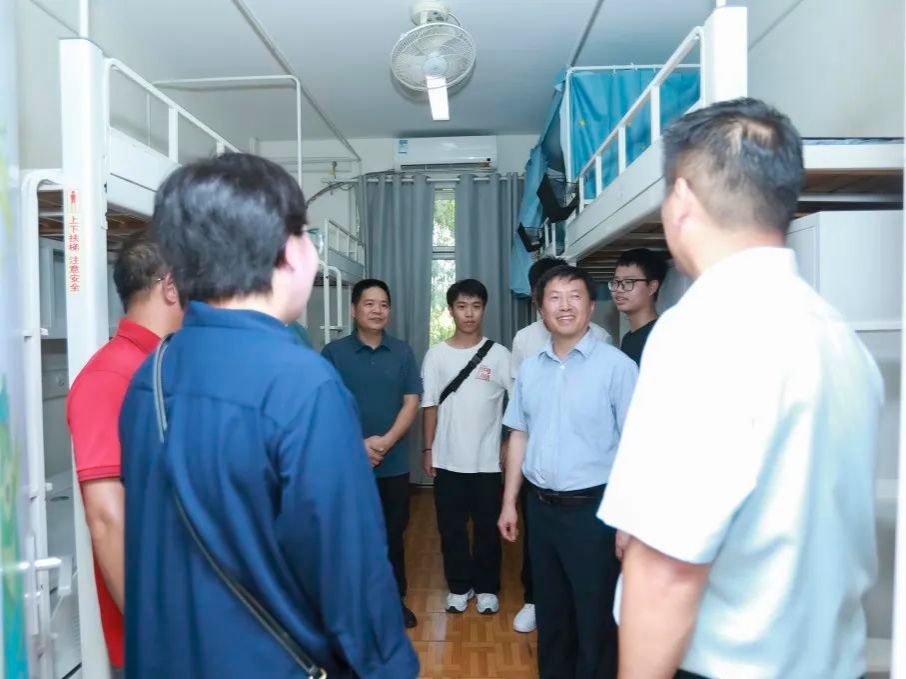 881863CE4428DF09D8AABFC175E_CBF5BDC5_1177C 881863CE4428DF09D8AABFC175E_CBF5BDC5_1177C